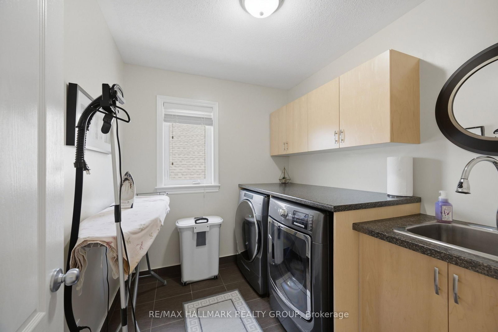 273 GRACEWOOD Crescent • Ottawa, ON photo 25