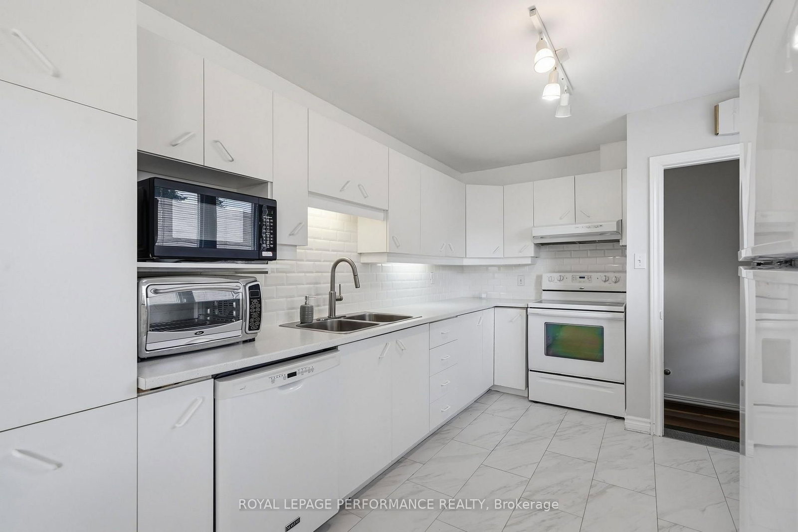 716 Cartier Boulevard • Hawkesbury, ON photo 8