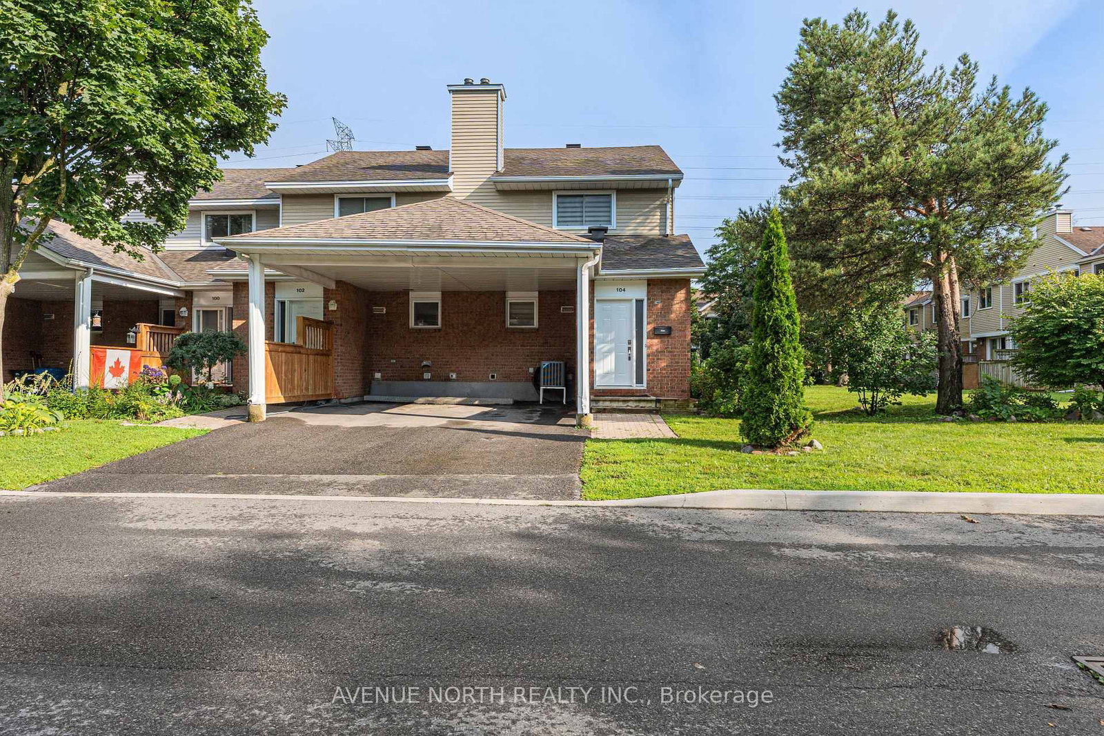 104 Bannerhill Private • #- • Ottawa, ON photo 1