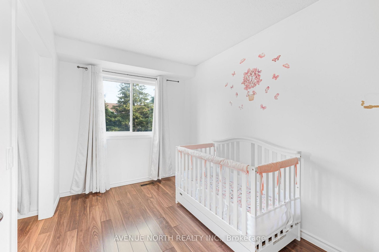 104 Bannerhill Private • #- • Ottawa, ON photo 16