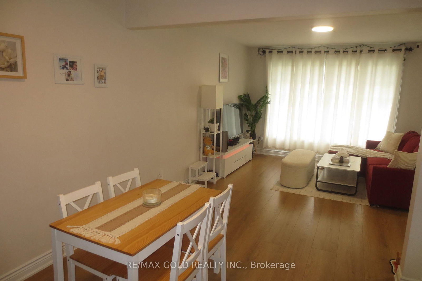 54 Bakersfield Drive • Cambridge, ON photo 5