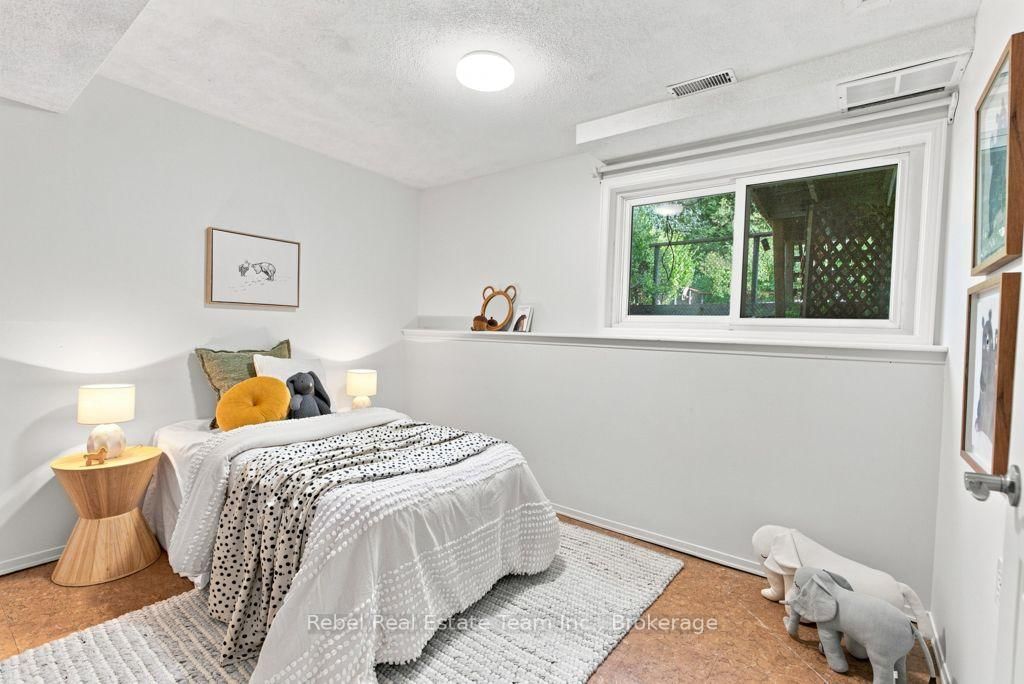 5998 County Rd 65 • Port Hope, ON photo 32