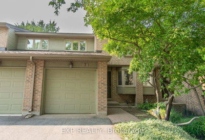 Townhouse for lease at unit 7-710 Coronation Avenue, Ottawa, Ontario, K1G 4G7 - Riverview Park - MLS: X13665396