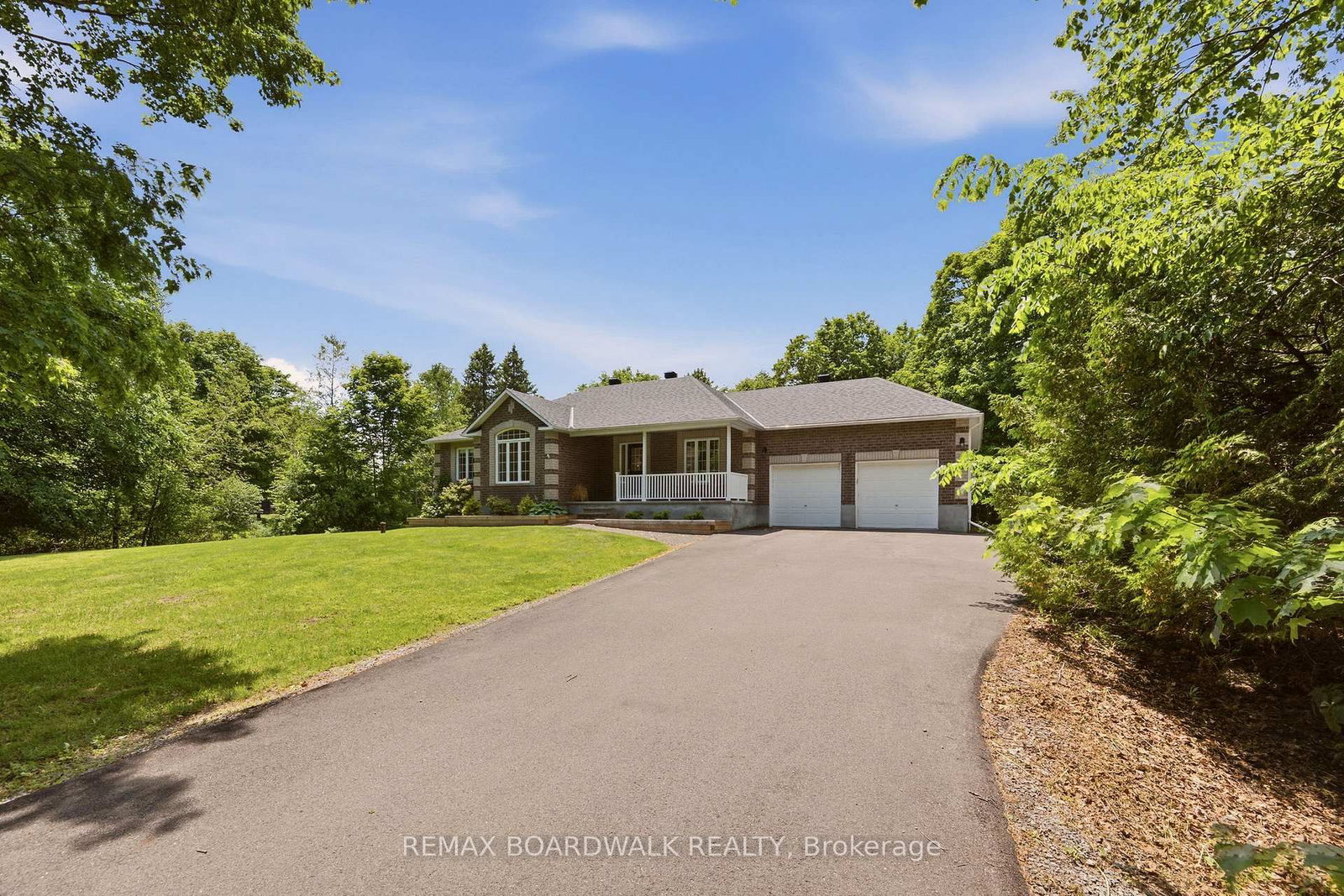 289 Timberwood Drive • Carleton Place, ON photo 2