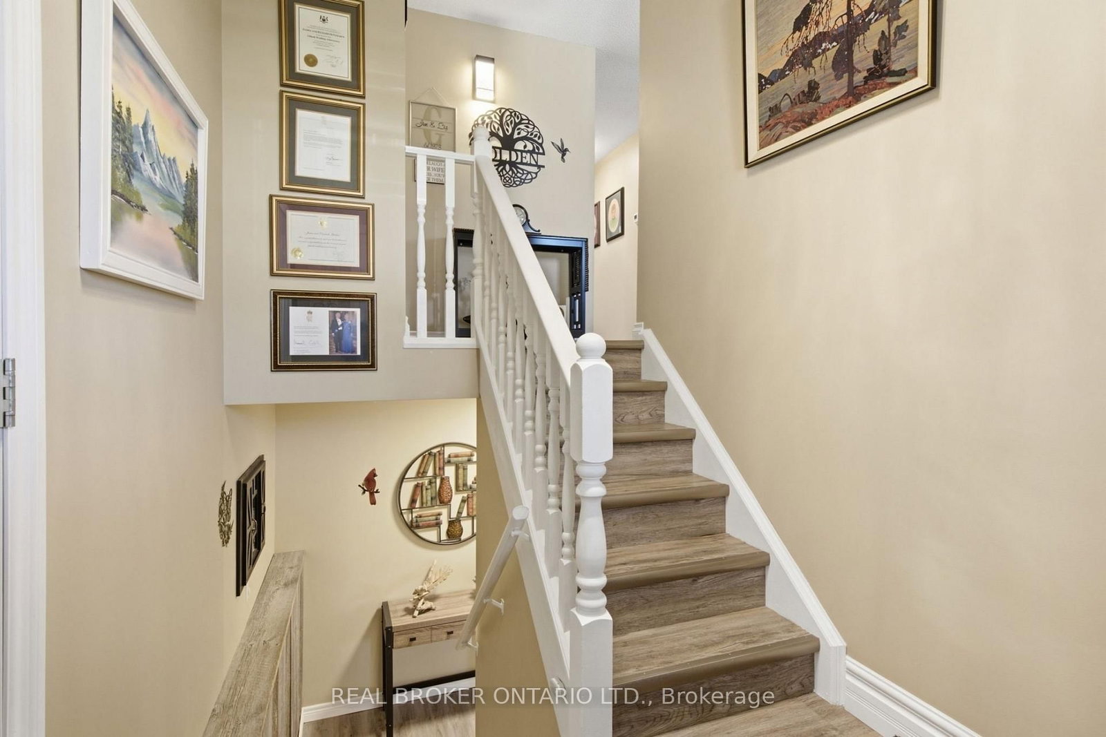 460 Wellington Avenue S • North Perth, ON photo 10