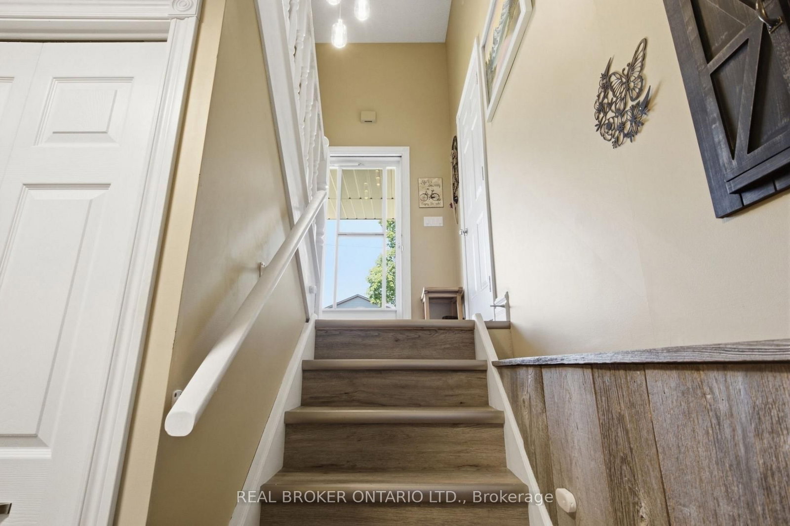 460 Wellington Avenue S • North Perth, ON photo 26