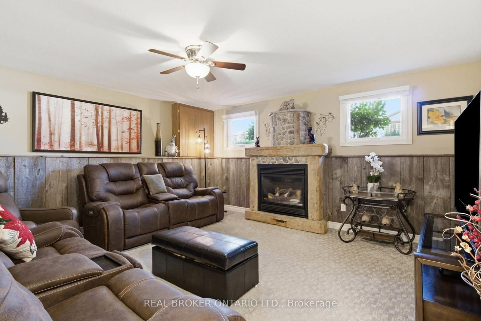 460 Wellington Avenue S • North Perth, ON photo 27