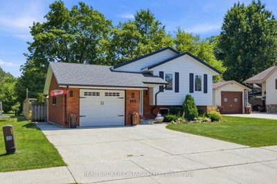 460 Wellington Avenue S • North Perth, ON photo 6