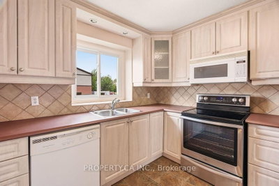 127 Pickford Drive • Kanata, ON photo 6