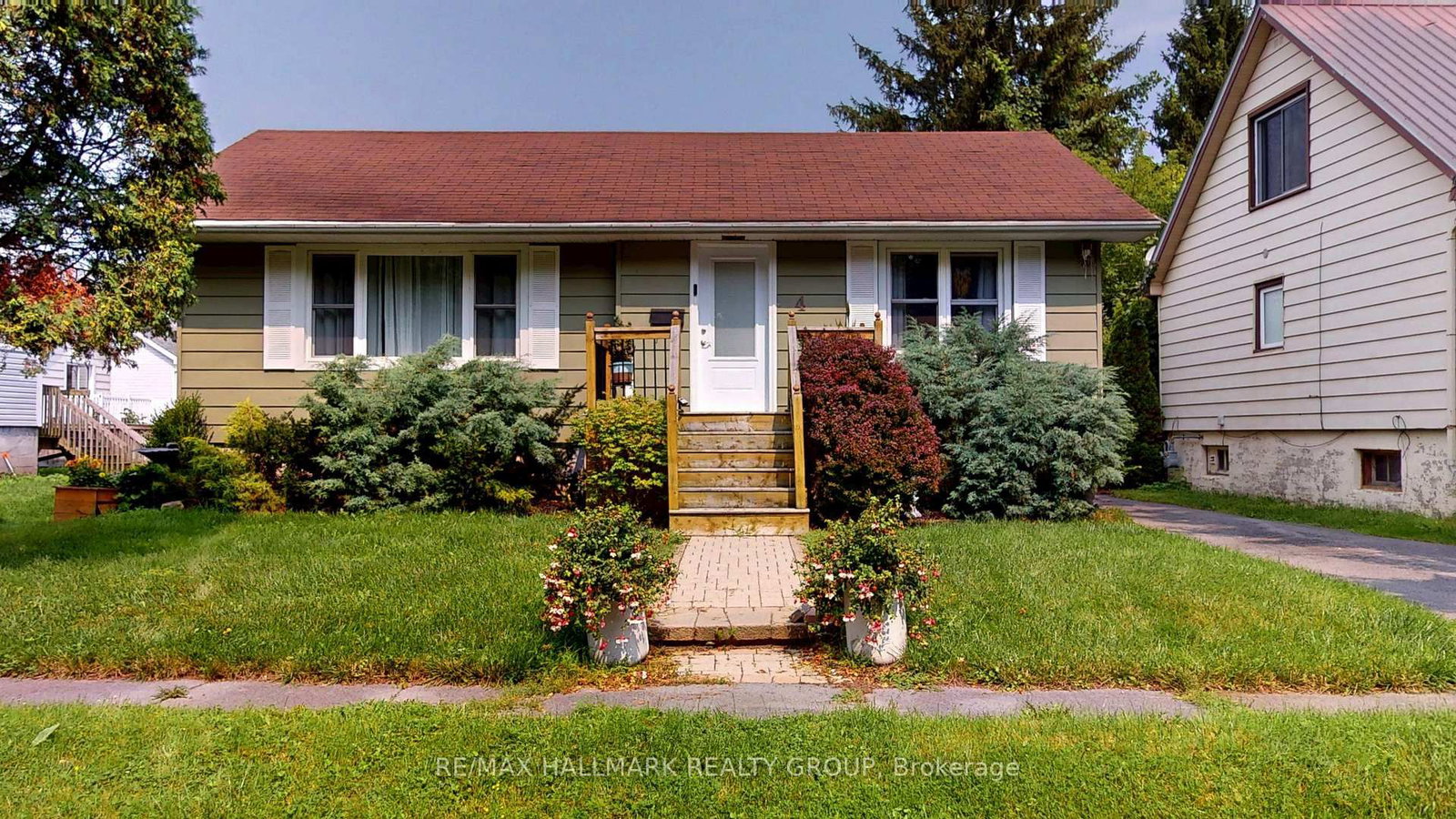 4 King Street • Cornwall, ON photo 1