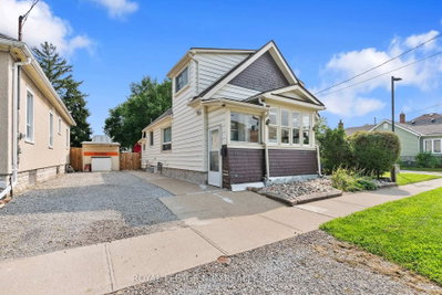 14 Heatherington Street • St. Catharines, ON photo 2