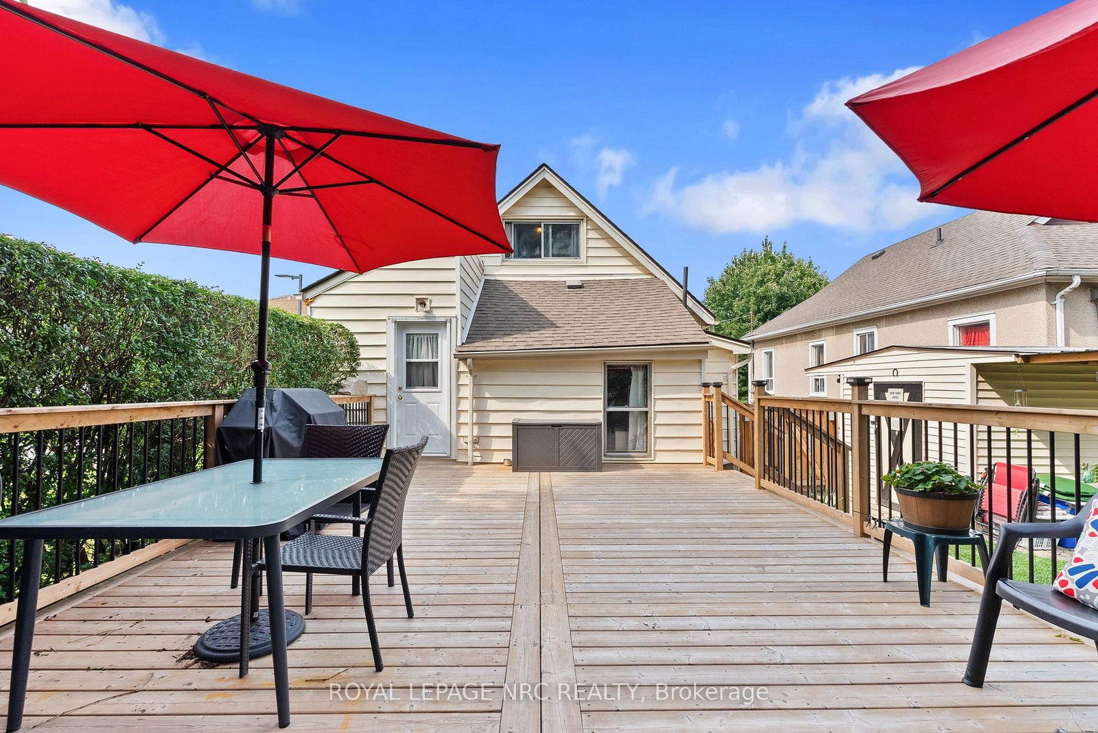 14 Heatherington Street • St. Catharines, ON photo 28
