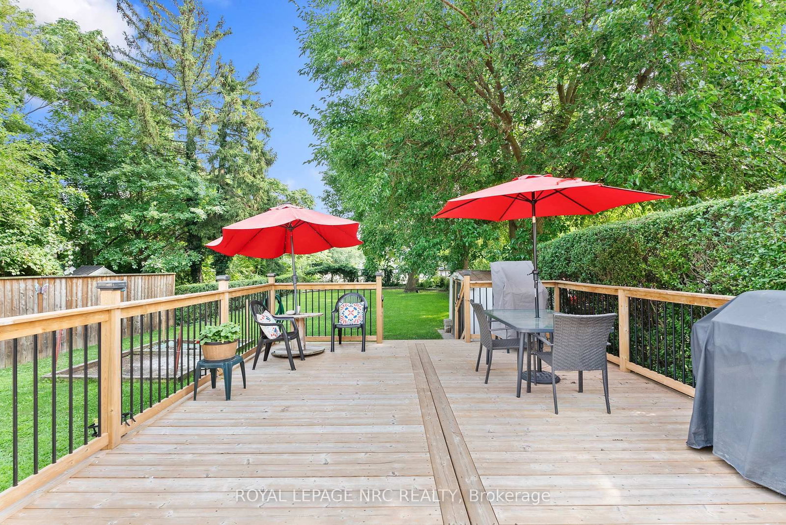 14 Heatherington Street • St. Catharines, ON photo 29