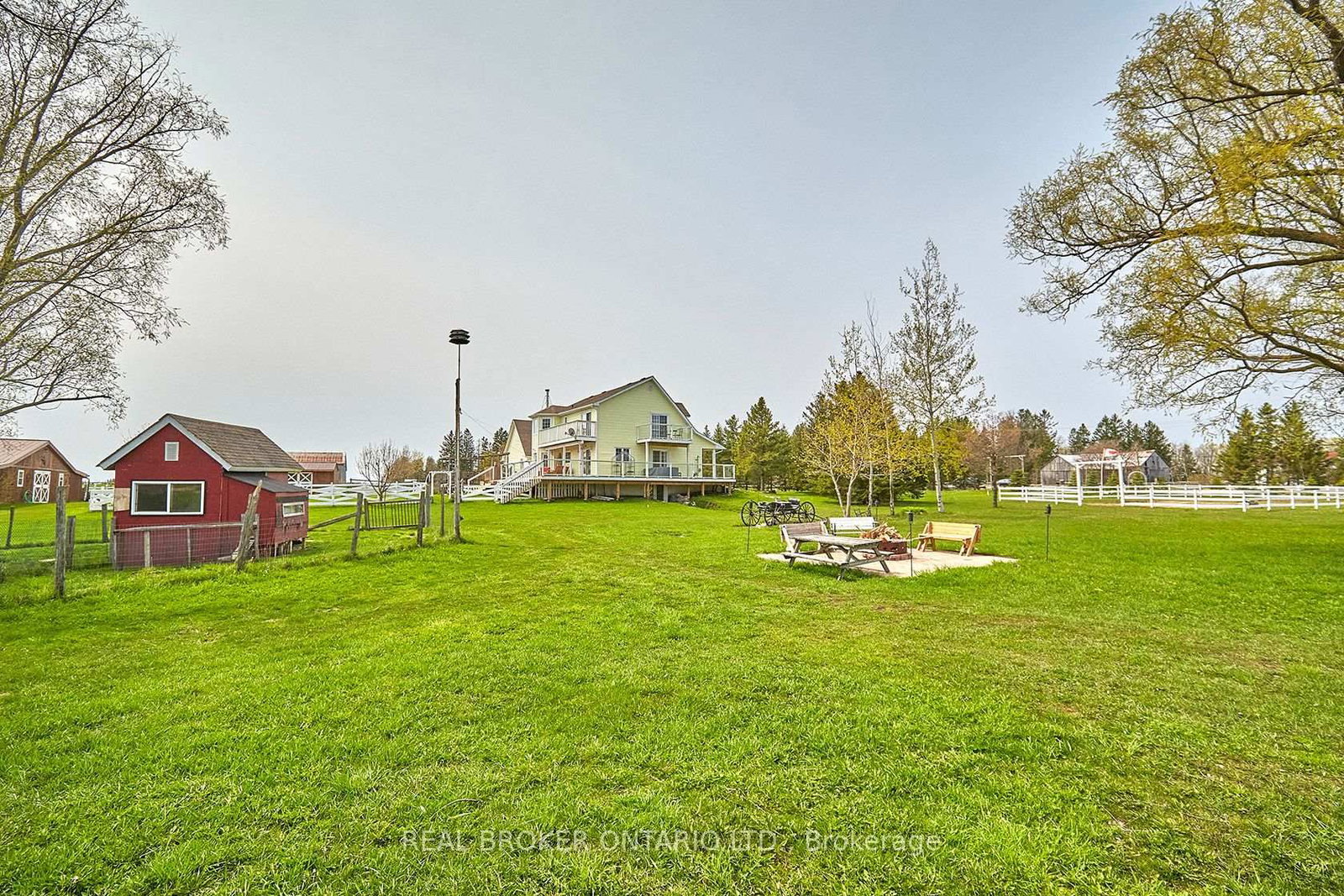504224 89 Highway • Amaranth, ON photo 13