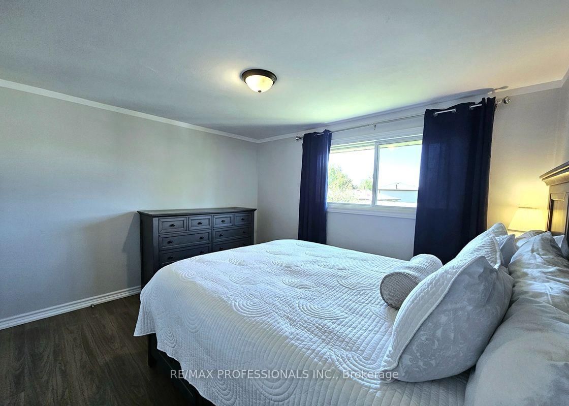 7 Berko Avenue • Hamilton, ON photo 23