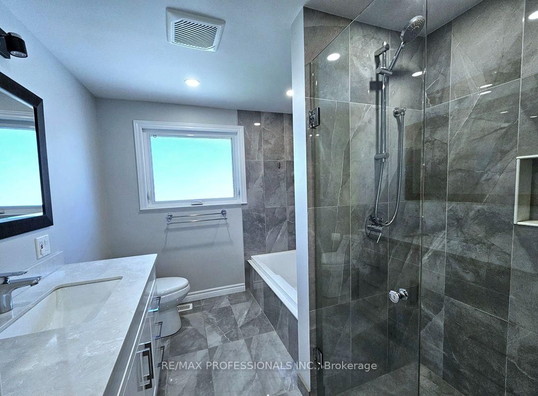 7 Berko Avenue • Hamilton, ON photo 30