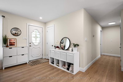 925 Woodbine Road • Kingston, ON photo 3