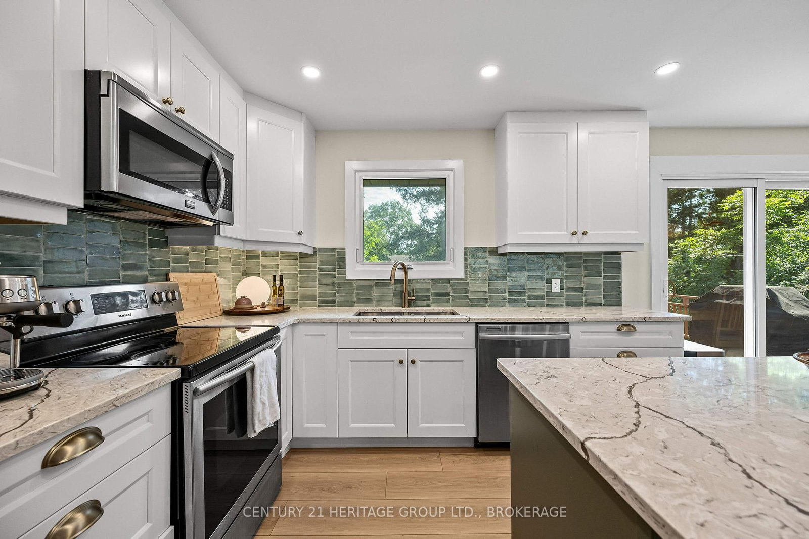 925 Woodbine Road • Kingston, ON photo 9