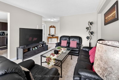 1447 Hanover Drive • Kingston, ON photo 6