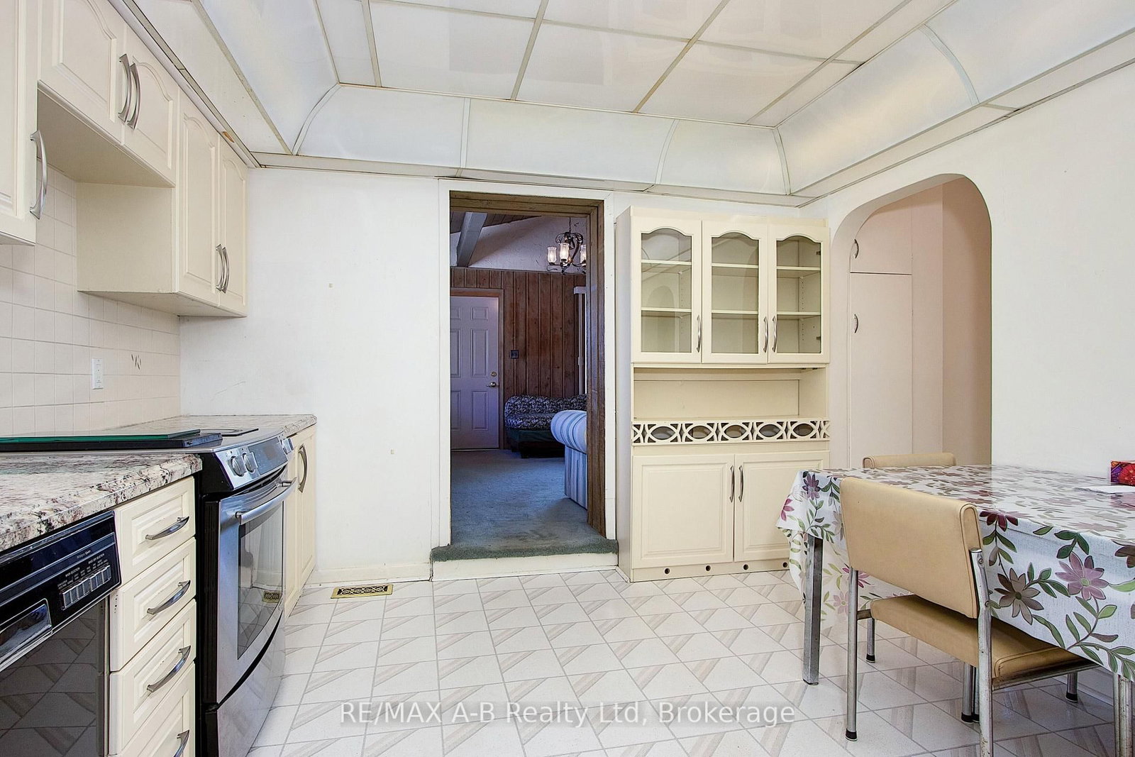 235 William Street • Stratford, ON photo 9
