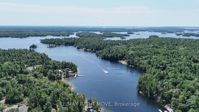 3140 Island 1810 photo 5