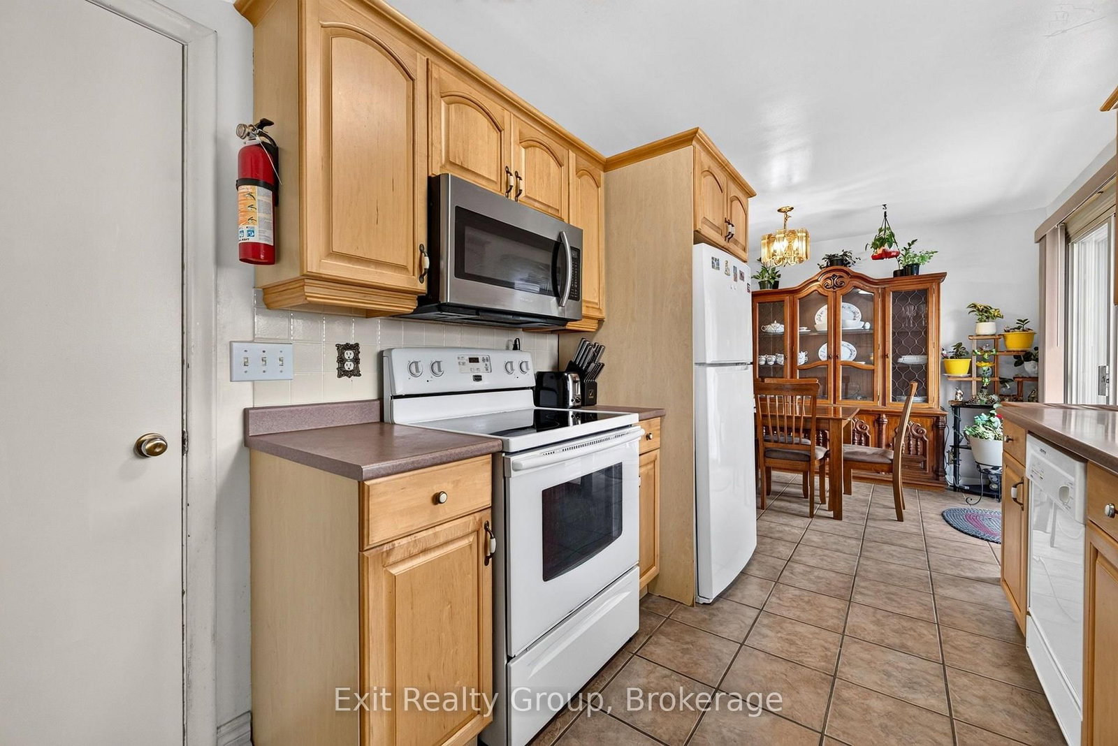 41 Second Avenue • Quinte West, ON photo 17