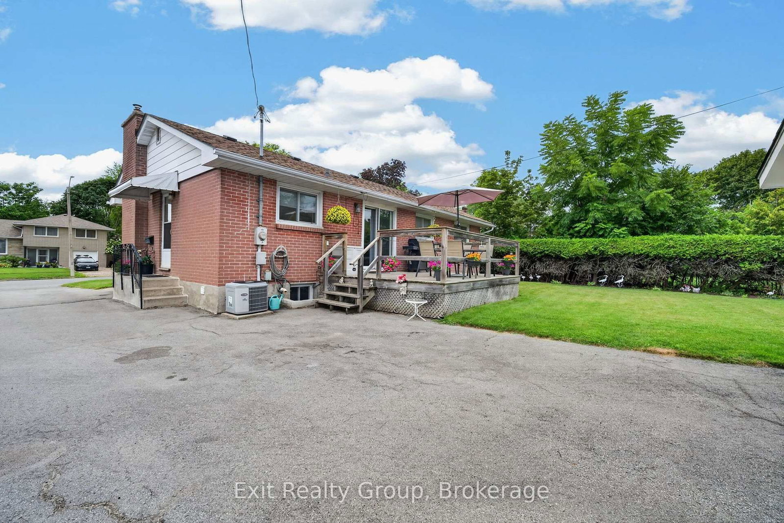 41 Second Avenue • Quinte West, ON photo 37