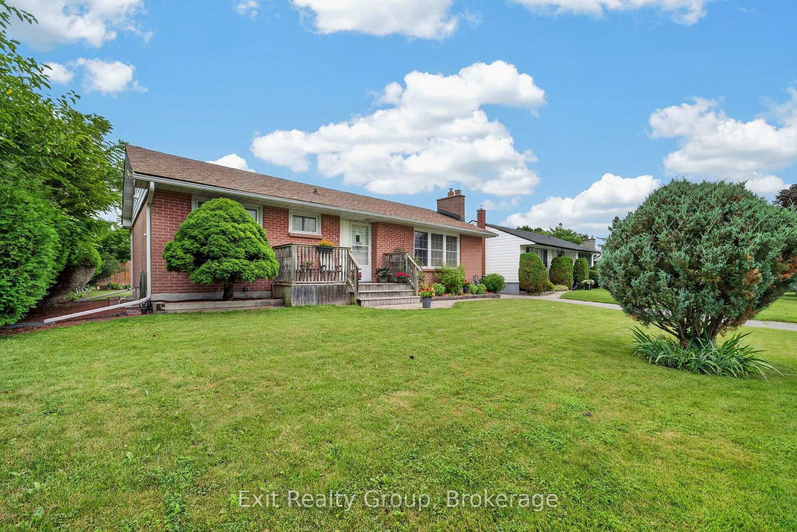 41 Second Avenue • Quinte West, ON photo 6