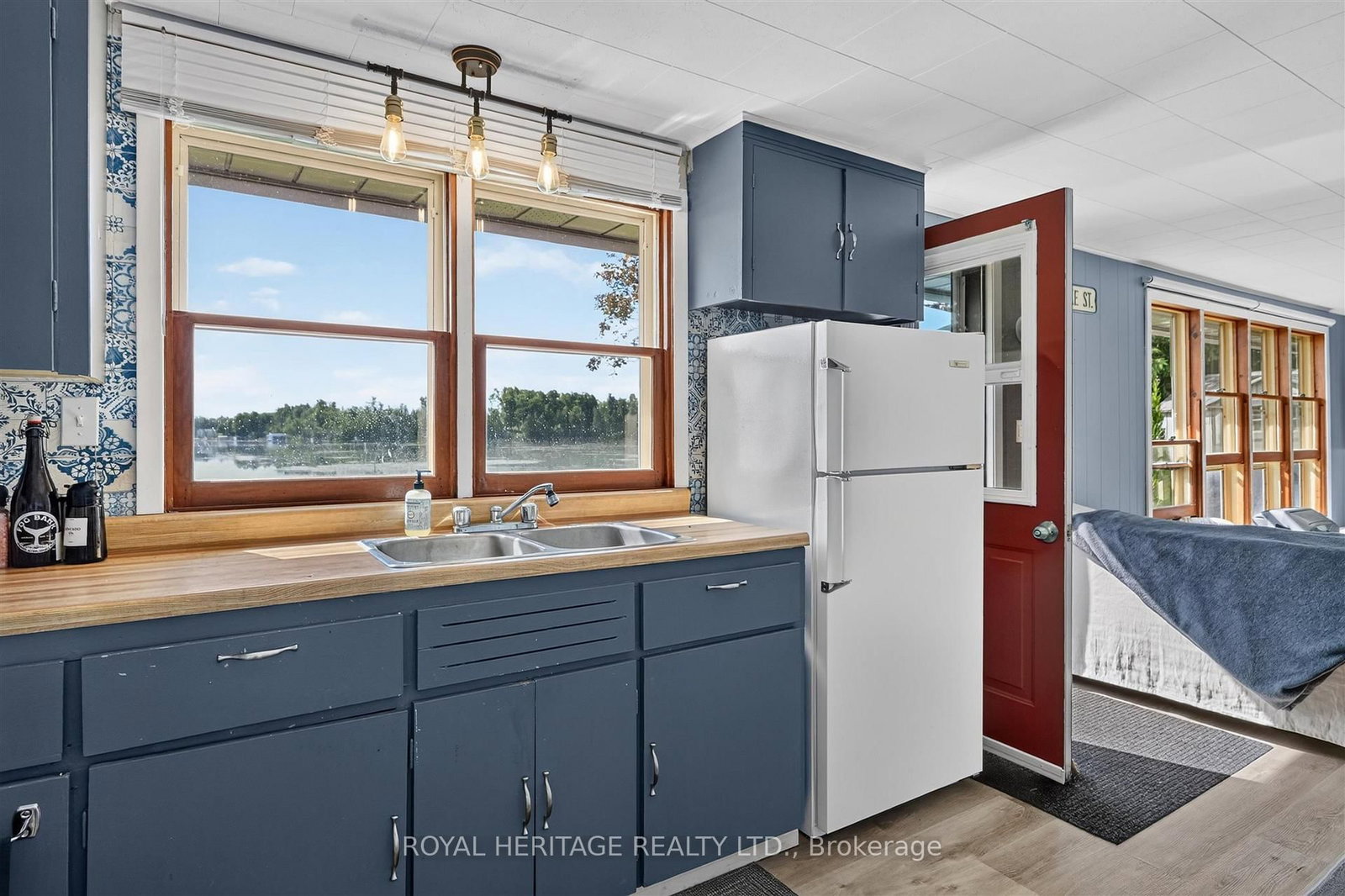 100 Clearview Drive • Kawartha Lakes, ON photo 21