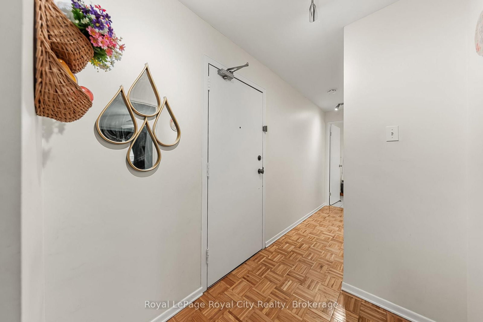 102-234 Willow Rd, Guelph, view 10