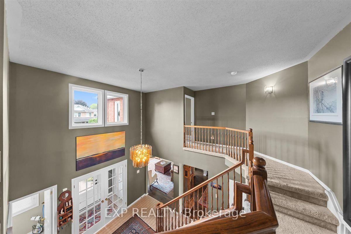 2719 Wyldewood Street • Ottawa, ON photo 22