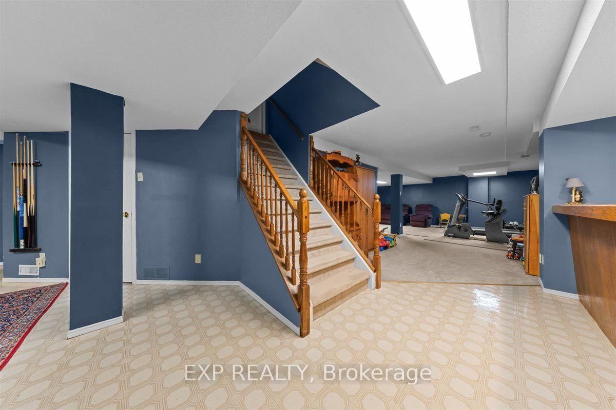 2719 Wyldewood Street • Ottawa, ON photo 34