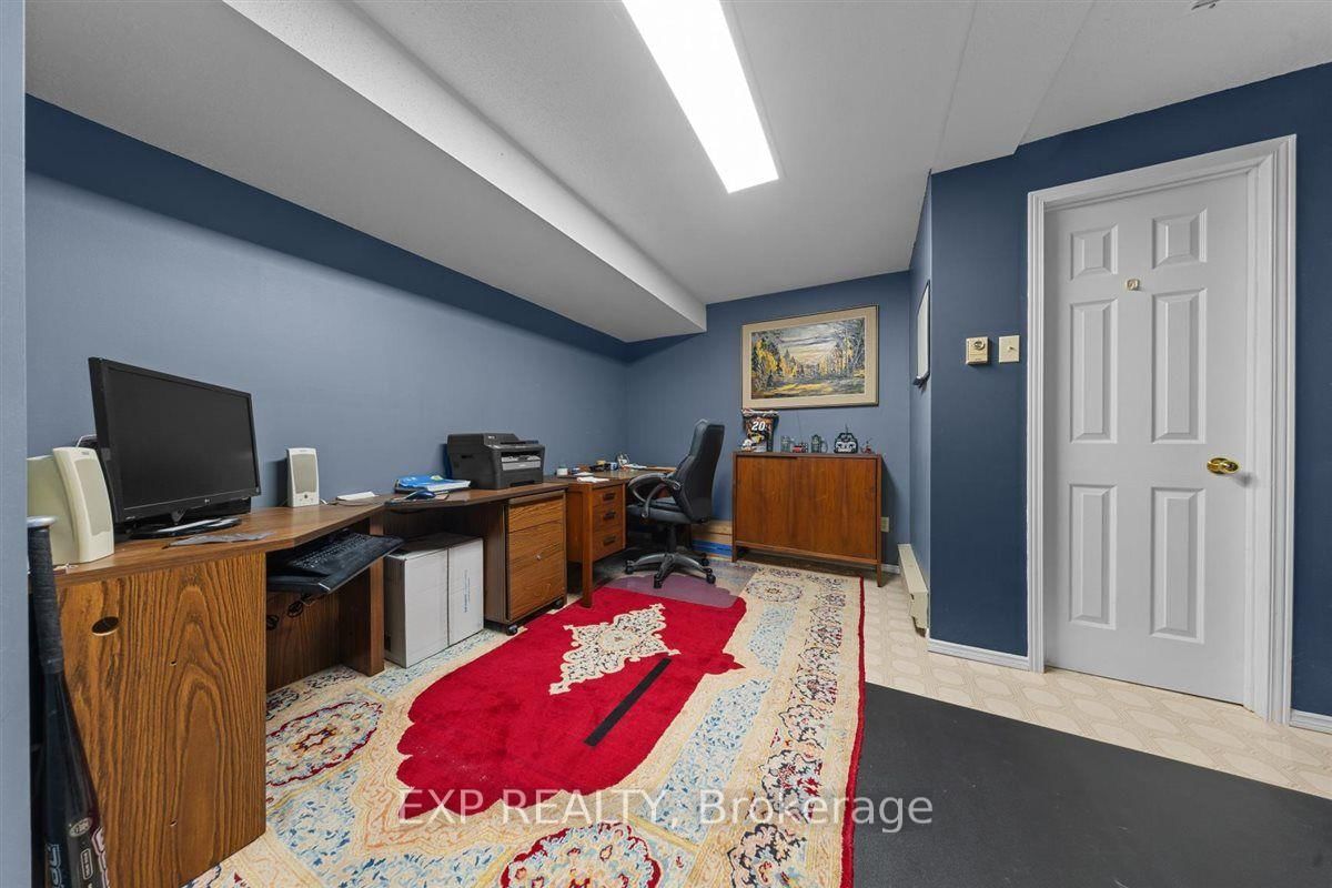 2719 Wyldewood Street • Ottawa, ON photo 39