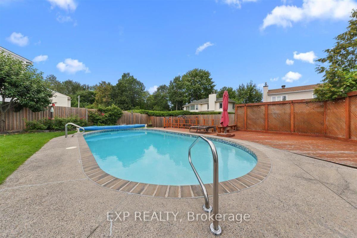 2719 Wyldewood Street • Ottawa, ON photo 41