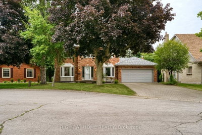 1789 Phillbrook Court • London North, ON photo 4