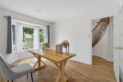 1789 Phillbrook Court • London North, ON photo 9