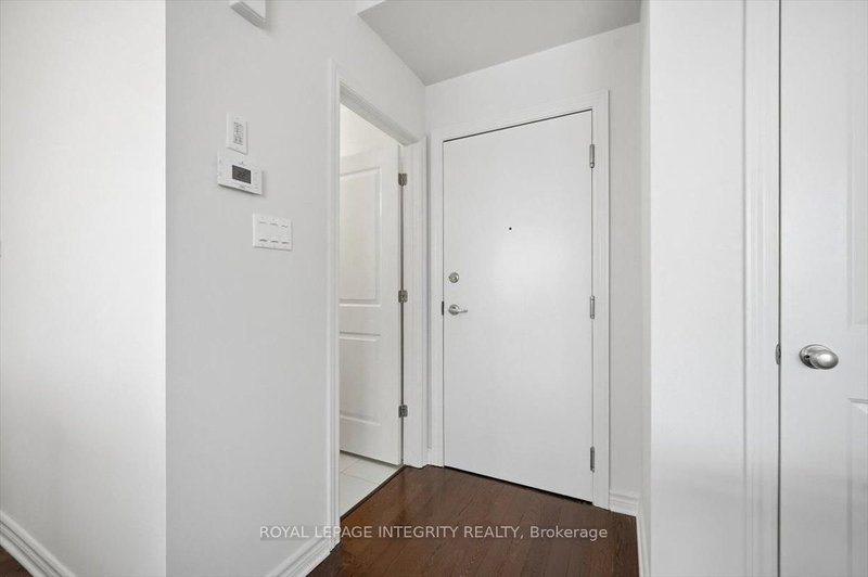 359 Axis Way