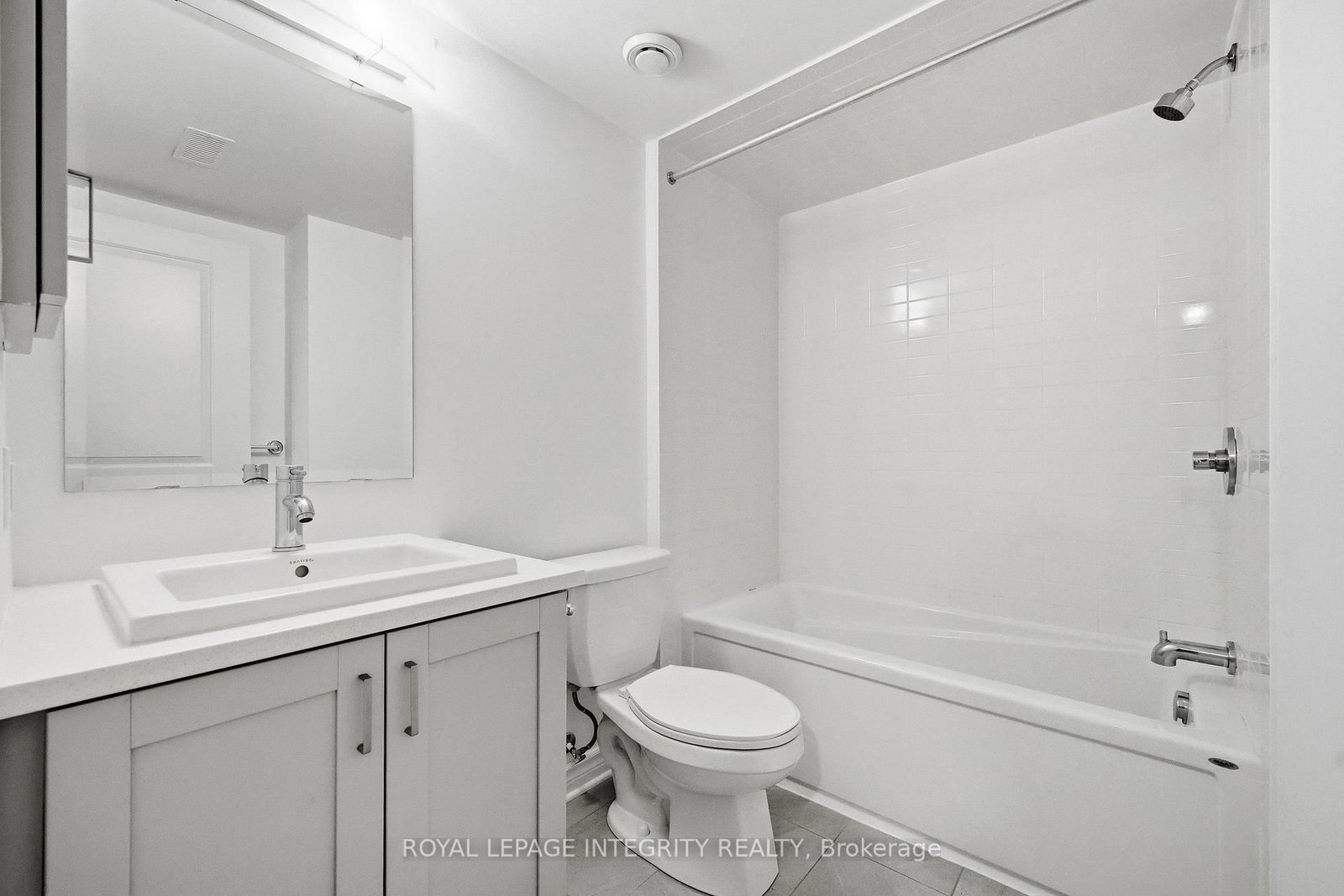 41 Carabiner Private • Ottawa, ON photo 27
