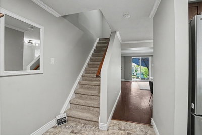 148 Carter Crescent • Cambridge, ON photo 5