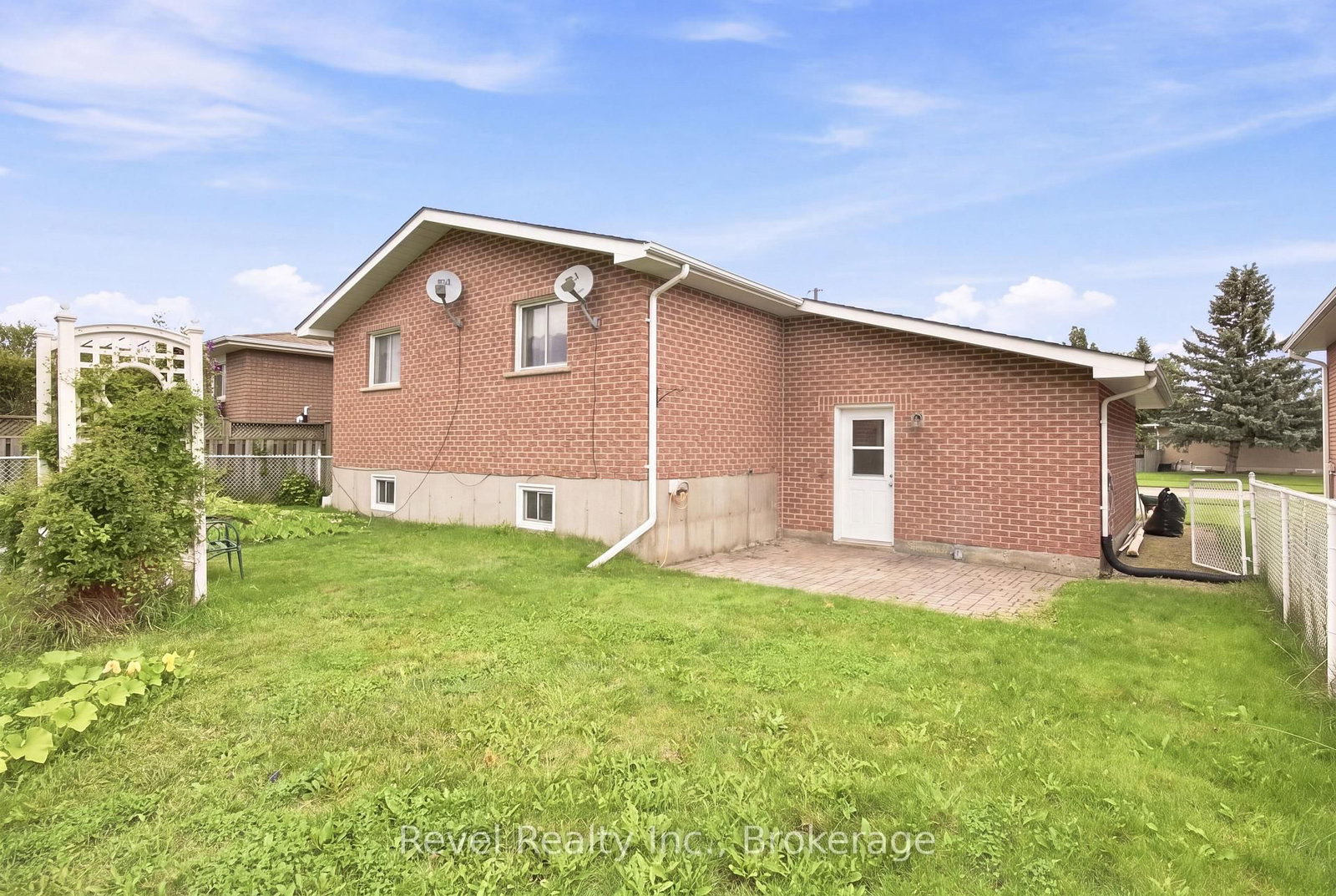 43 Wilson Avenue • Kawartha Lakes, ON photo 37