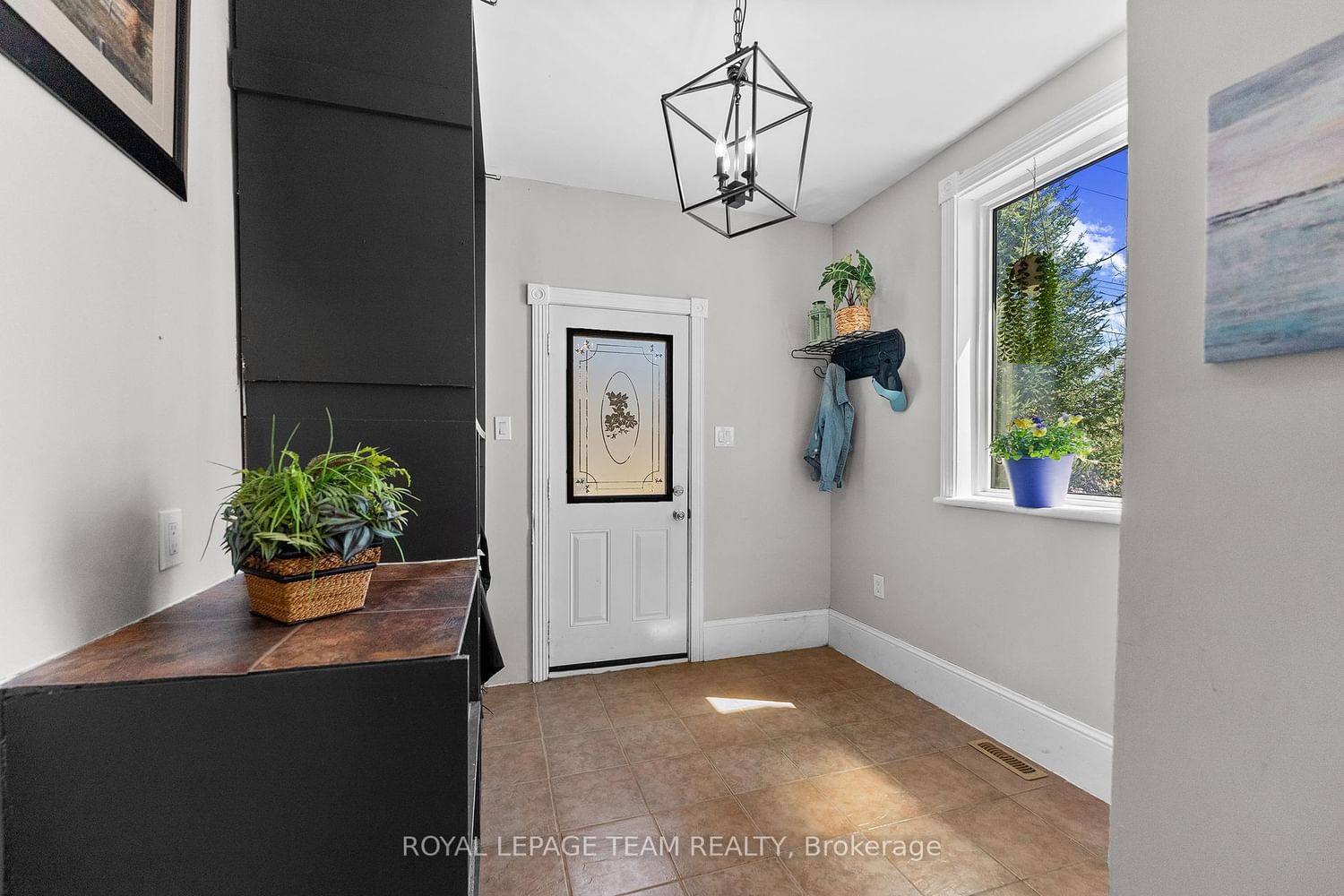 544 MACKAY Street • Pembroke, ON photo 6