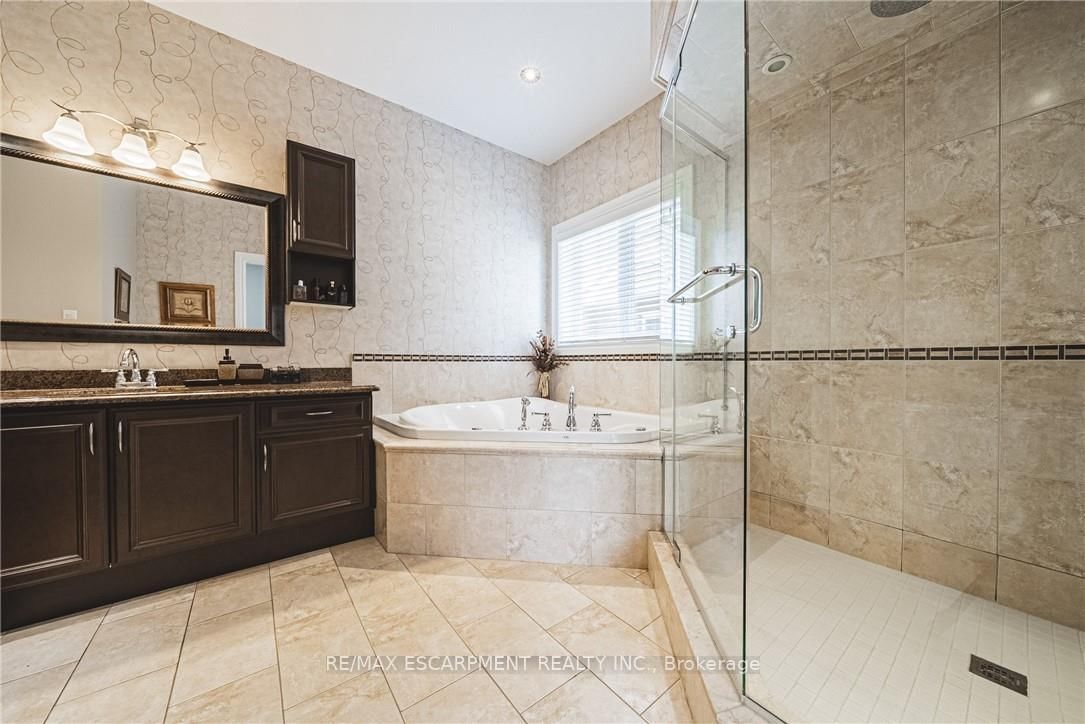 137 PINEHILL Drive • Hamilton, ON photo 23