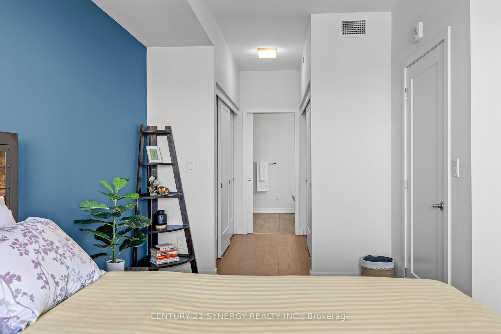 570 De Mazenod Avenue • #512 • Ottawa, ON photo 22