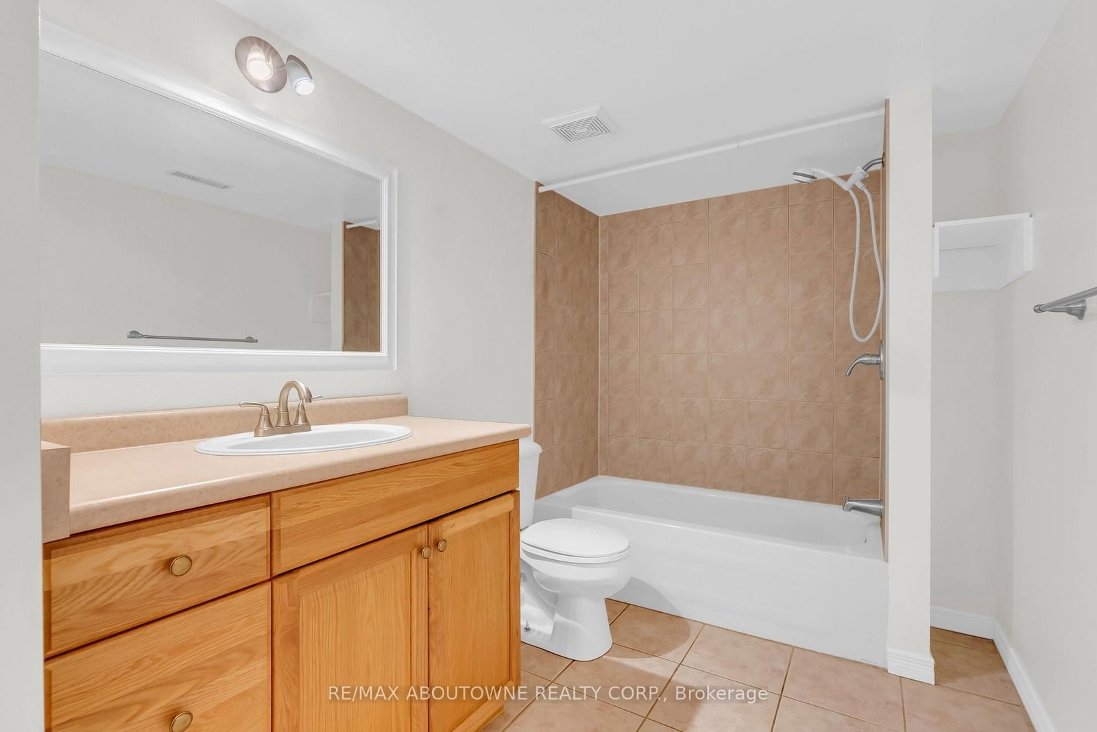 32 Jenson Boulevard • Guelph, ON photo 37
