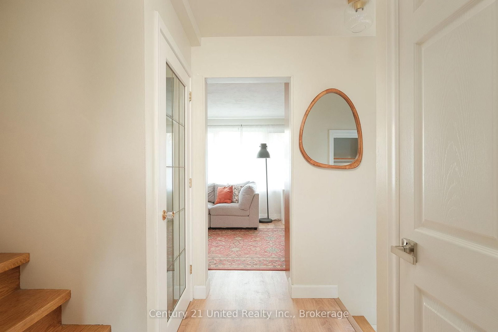 922 Webber Avenue • Peterborough, ON photo 3