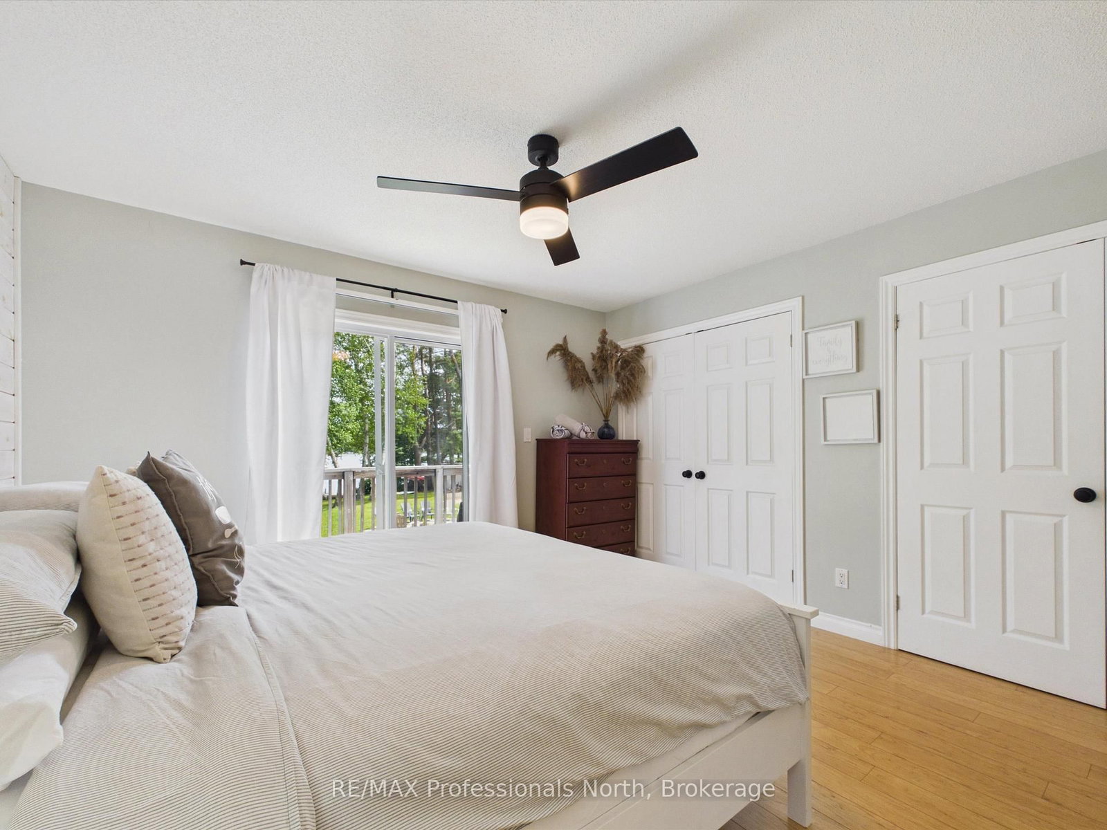 1869 HIGHWAY 518 • Kearney, ON photo 17