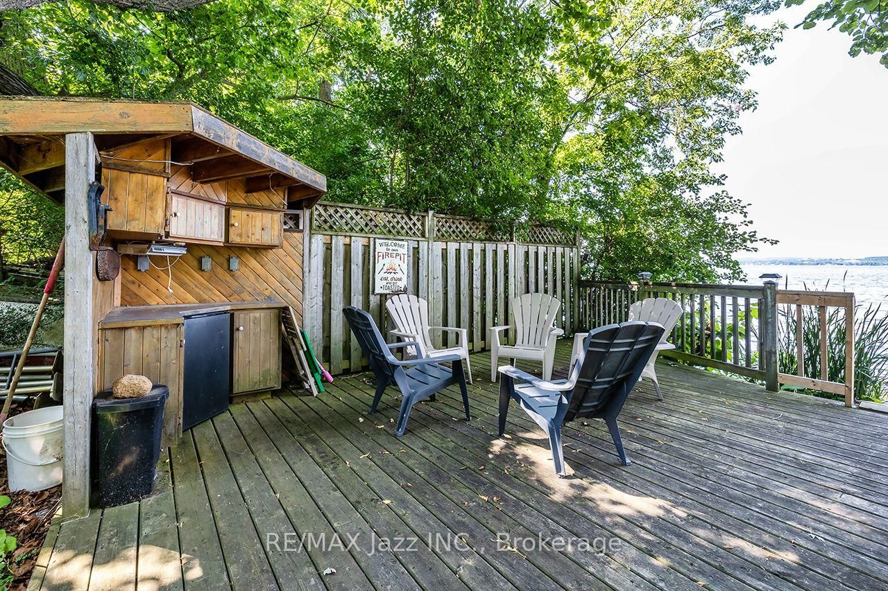 50 Long Island • Otonabee-South Monaghan, ON photo 12