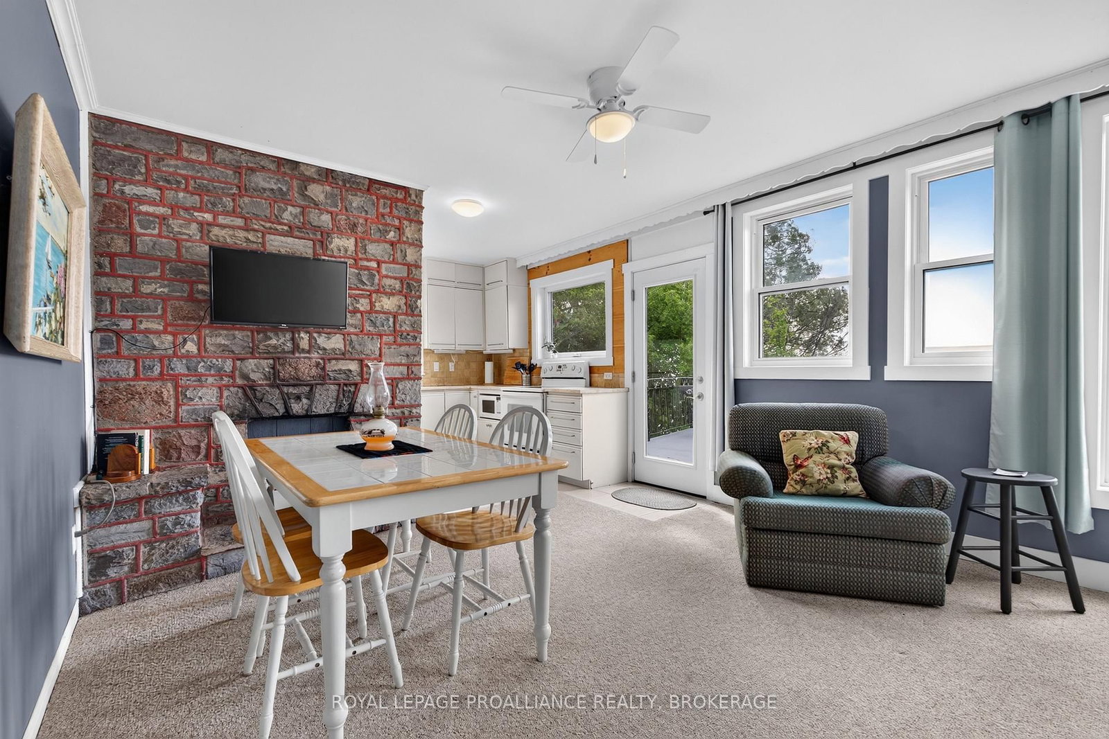 790 Howe Island Drive • Gananoque, ON photo 12