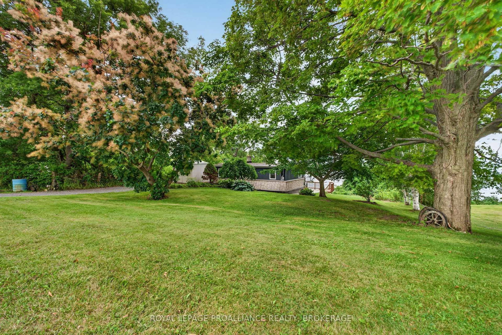 790 Howe Island Drive • Gananoque, ON photo 41