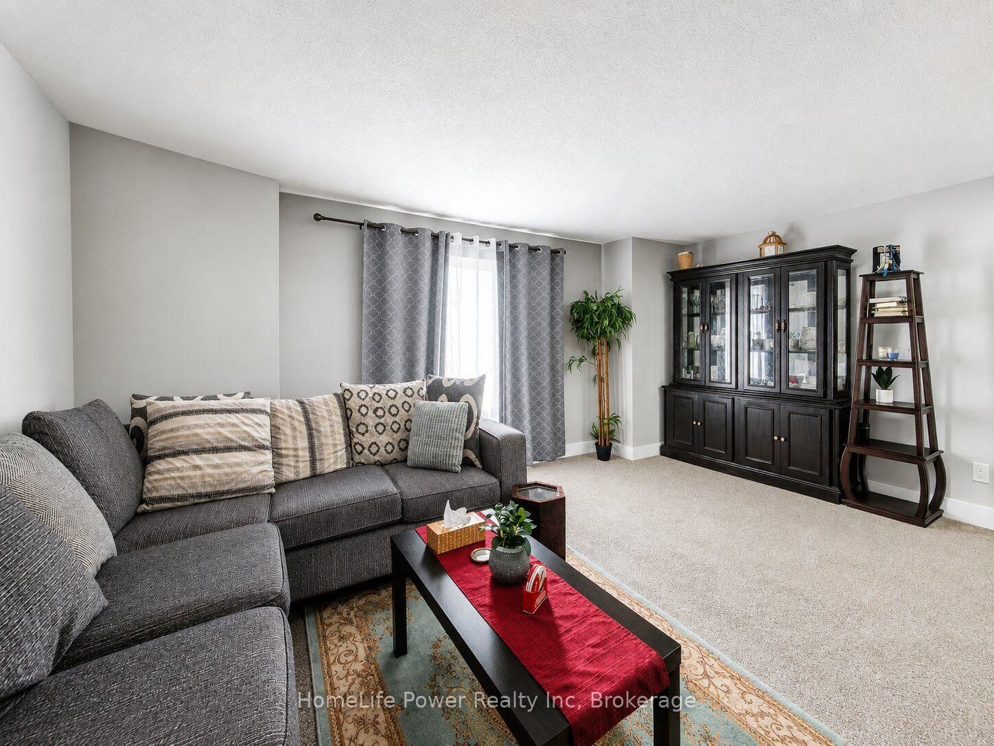233 RED CLOVER Court • Kitchener, ON photo 19